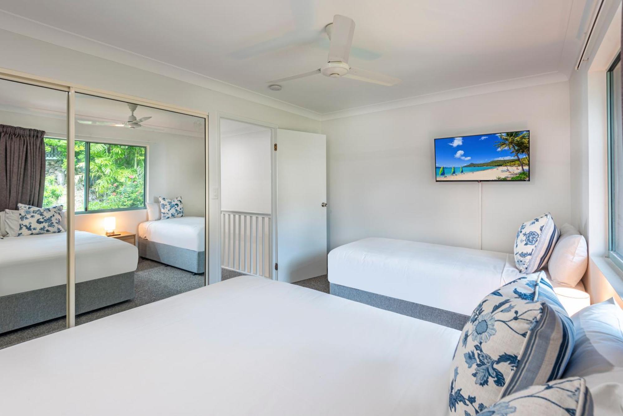 Sunset Waters Apartments Хамилтън Айлънд Екстериор снимка