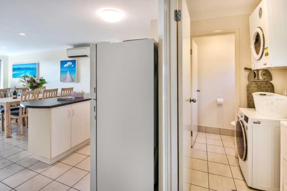 Sunset Waters Apartments Хамилтън Айлънд Екстериор снимка